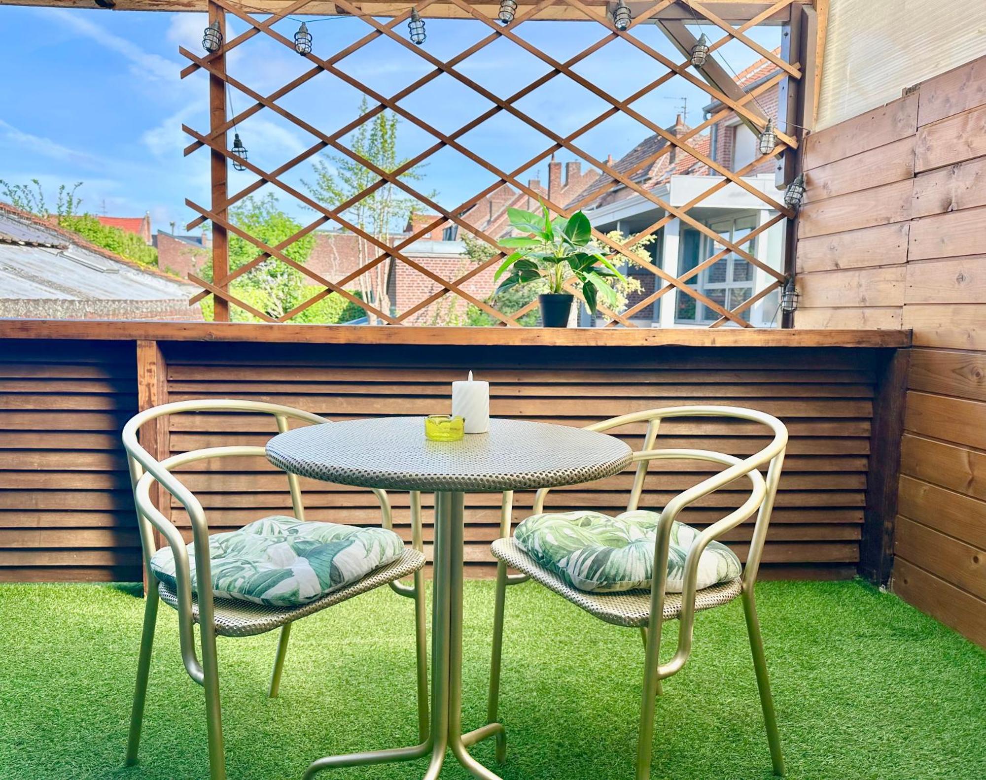 La Terrasse, Train Lens - Paris Trajet D'Environ 1 Heure 10 Minutes Apartment ภายนอก รูปภาพ